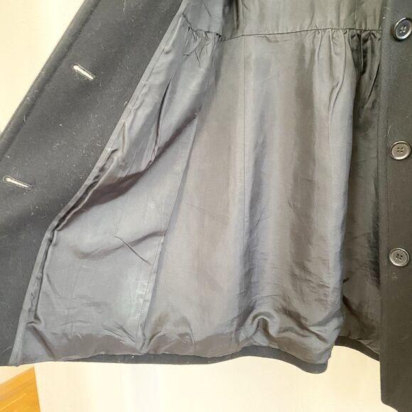 Elegant Black Women's Coat - Picture 11 of 13